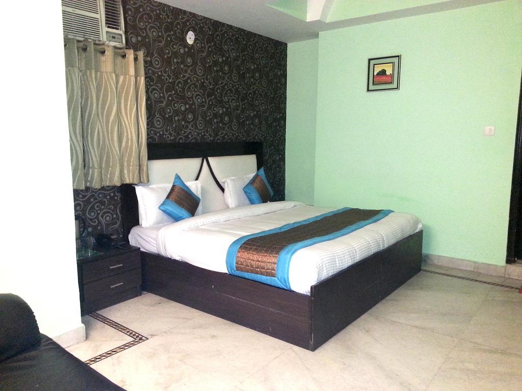 Hotel Ananda Delhi  Rum bild