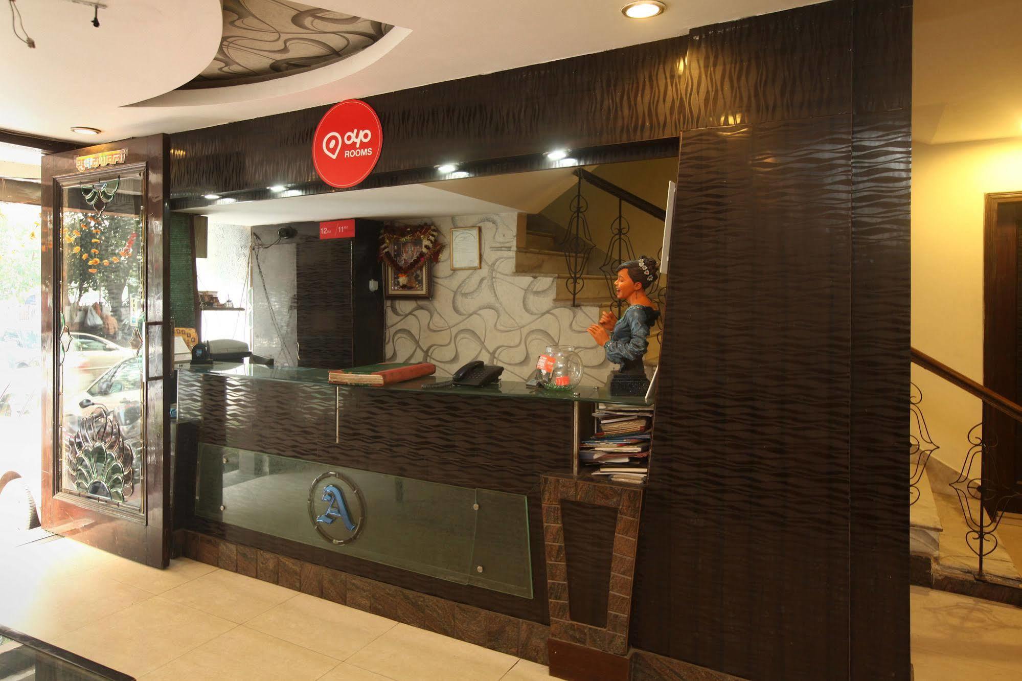 Hotel Ananda Delhi  Exteriör bild